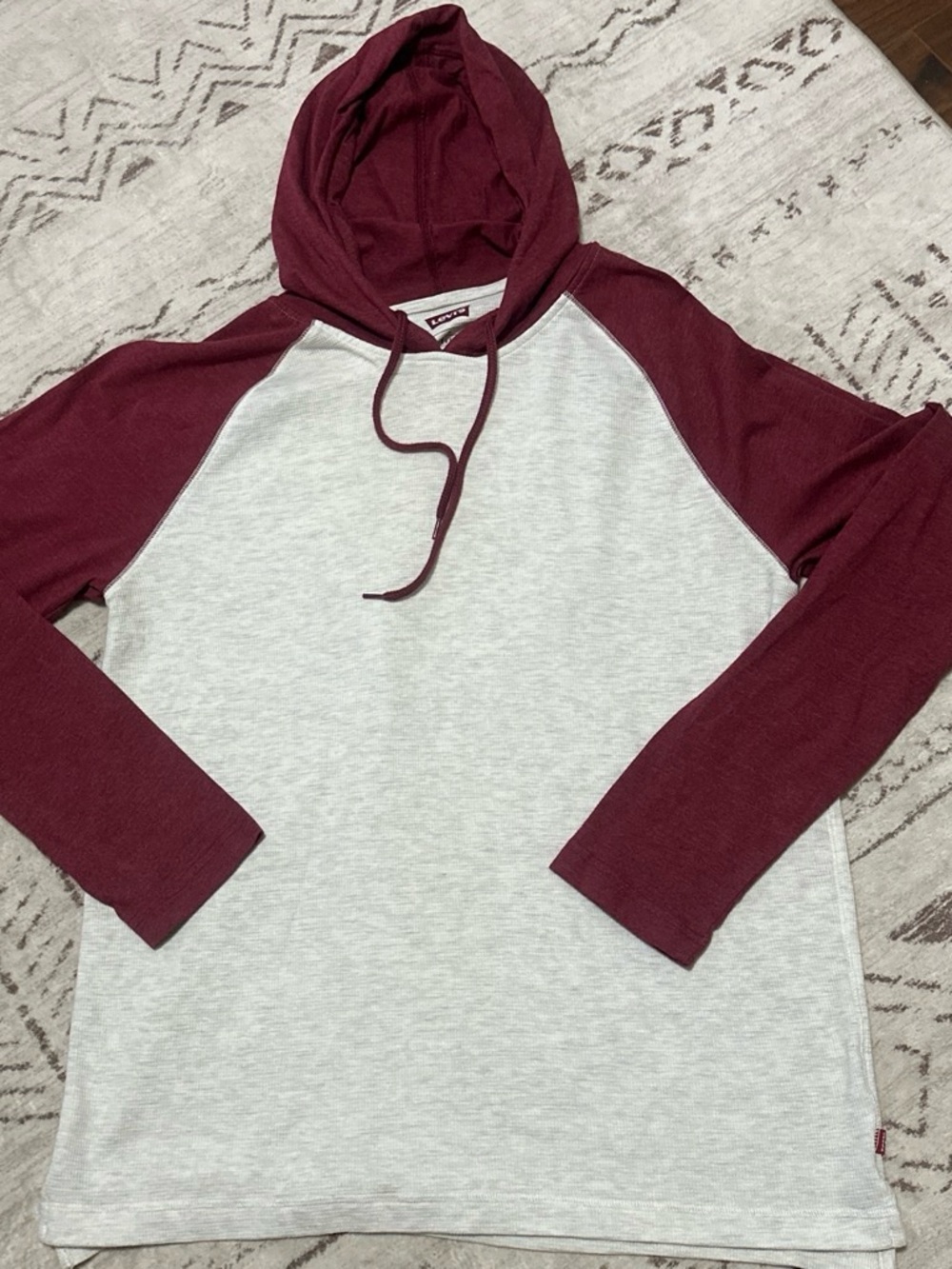 Men's Levi’s Hooded Raglan Sweater - Oatmeal & Burgundy